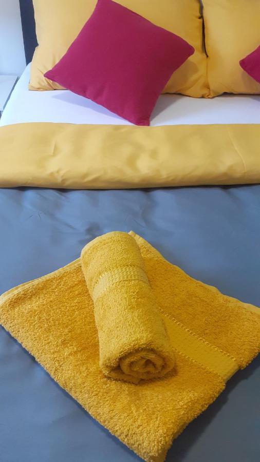 Oaza Klara Appartement Karlovac Buitenkant foto