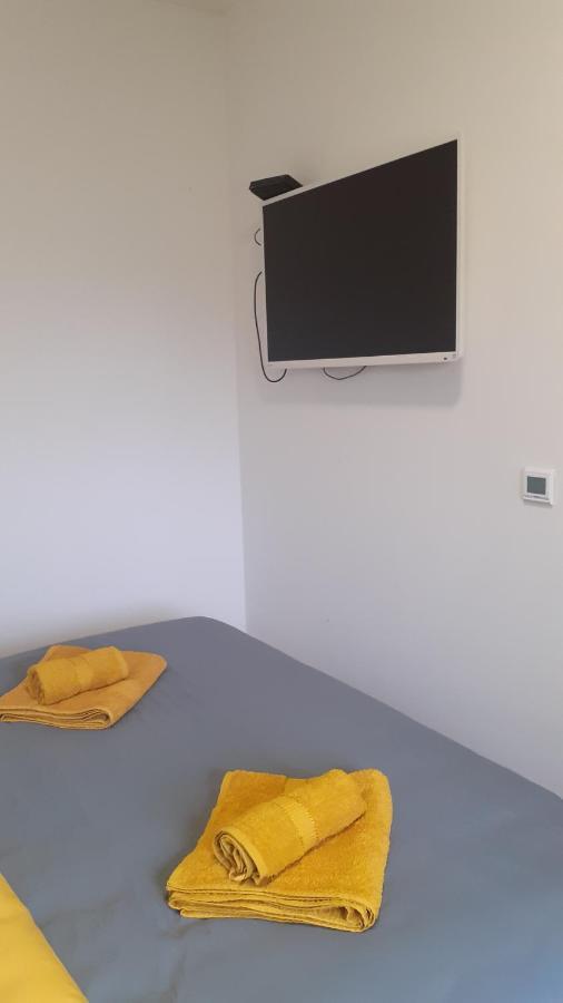 Oaza Klara Appartement Karlovac Buitenkant foto
