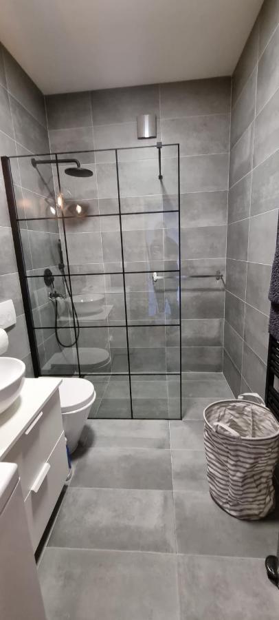 Oaza Klara Appartement Karlovac Buitenkant foto