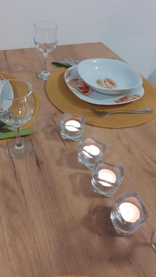 Oaza Klara Appartement Karlovac Buitenkant foto